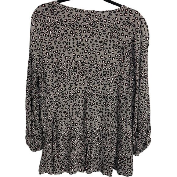 Torrid Fit And Flare Crinkle Gauze Top Size 1 - Picture 12 of 13